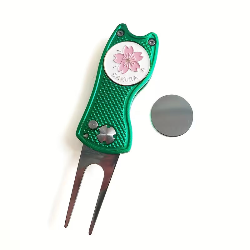 Multifunksjonell Golf Green Fork m/ Magnetic Golf Ball Marker (Sakura)